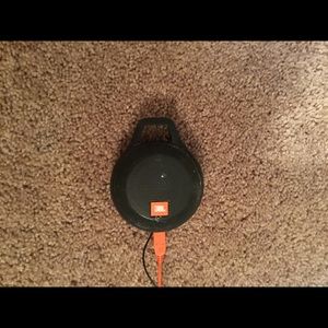 Jbl portable speaker